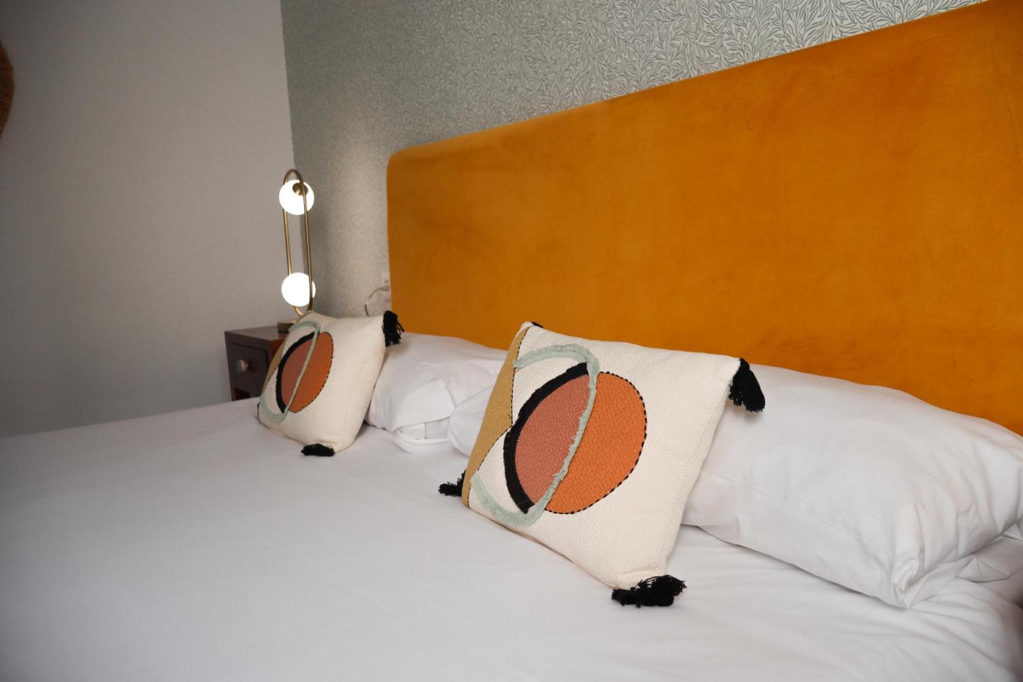 Monkeys Apartments Lumbreras Deluxe Sevilla Exterior foto